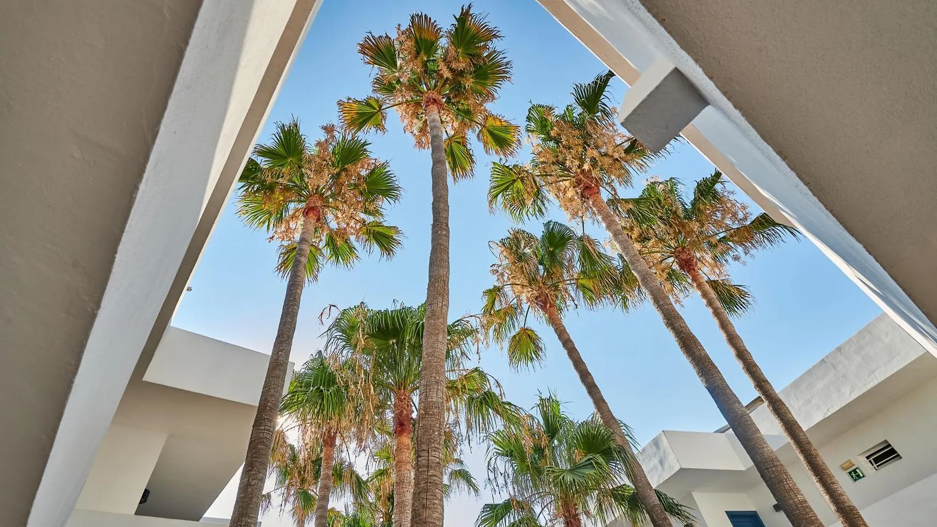 Hipotels Apartamentos Cala Bona Cala Bona  Szálloda