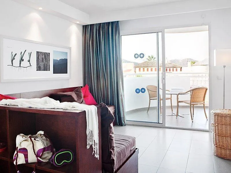 Hipotels Apartamentos Cala Bona Hotel